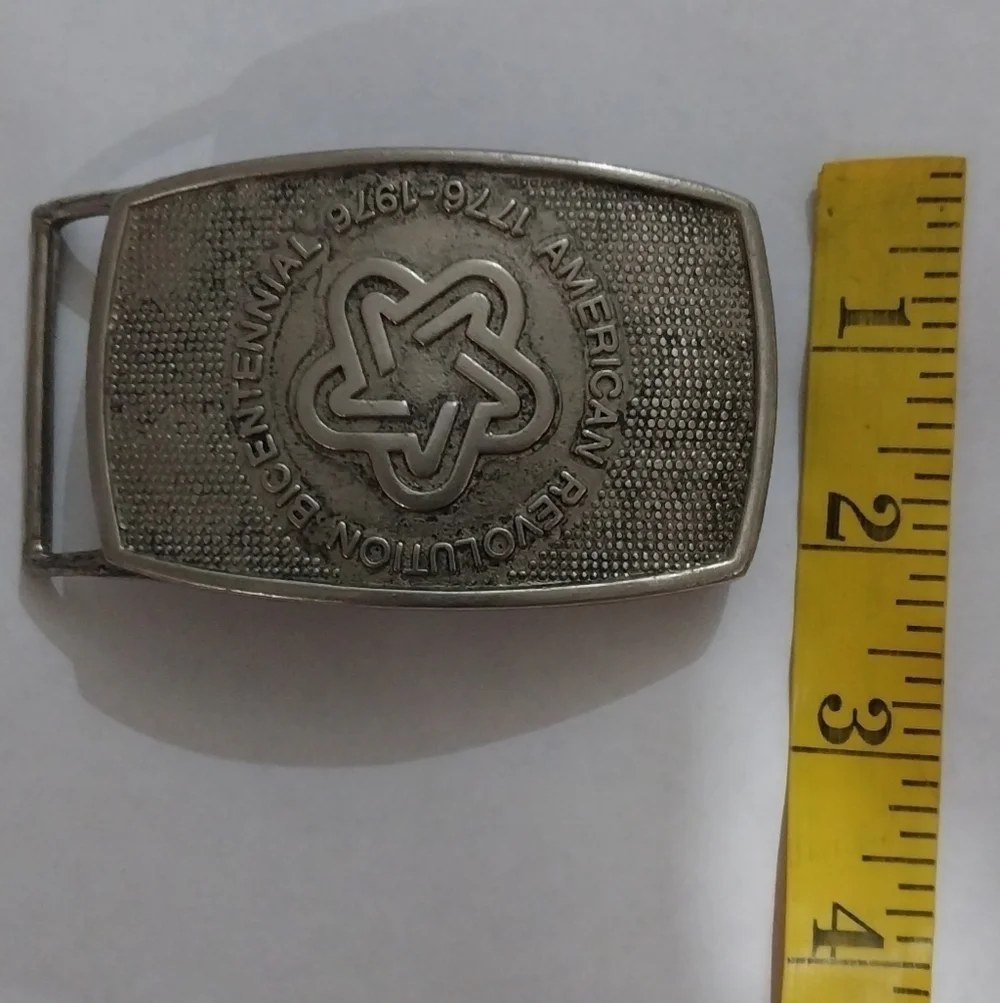 Vintage belt buckle American revolution bicentennial